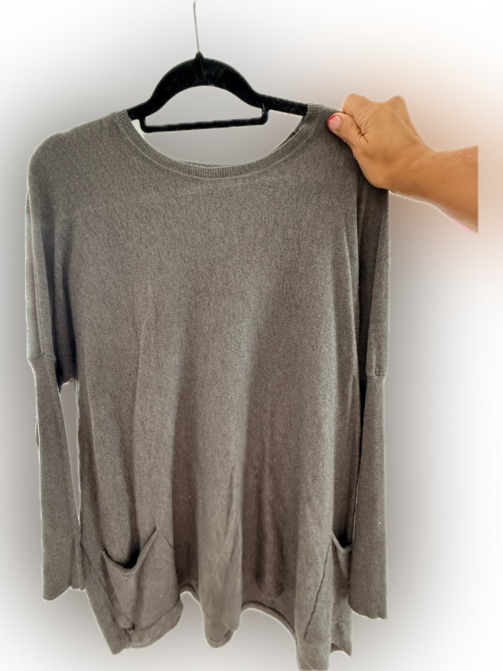 tea n rose Charcoal Crewneck Sweater with Front Pockets